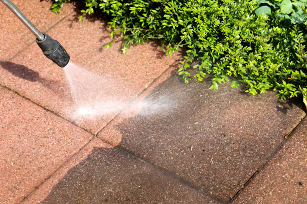 Why Choose Our Certified Pressure Washing Experts for Your Project Needs in Danvers, IL?